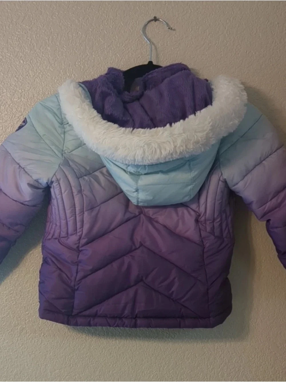 Girls Purple Ombre Puffer Jacket with Faux Fur Hood snozu size 4T